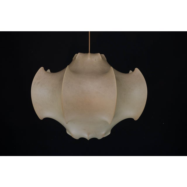 Plastic First Edition Viscontea Lamp by Achille and Pier Giacomo Castiglioni for Flos, Italy, 1960s For Sale - Image 7 of 18