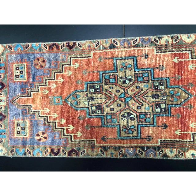 Vintage Traditional Turkish Handmade Orange Small Rug For Sale - Image 4 of 6