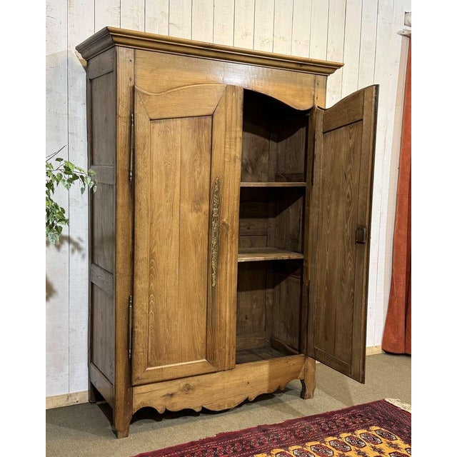 Antique Country Wardrobe in Light Chestnut Wood, 1800s For Sale - Image 9 of 16