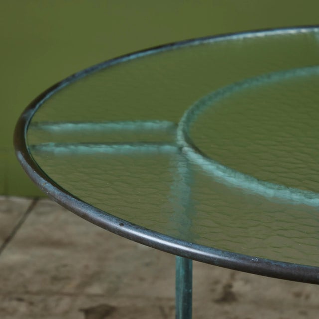 Bronze 1960s Round Patio Table With Oxidized Bronze Frame by Walter Lamb for Brown Jordan, Attributed For Sale - Image 8 of 10