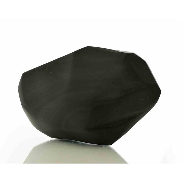 Italian Polished Stone Paperweight in Black Finish, 1970s For Sale - Image 4 of 5