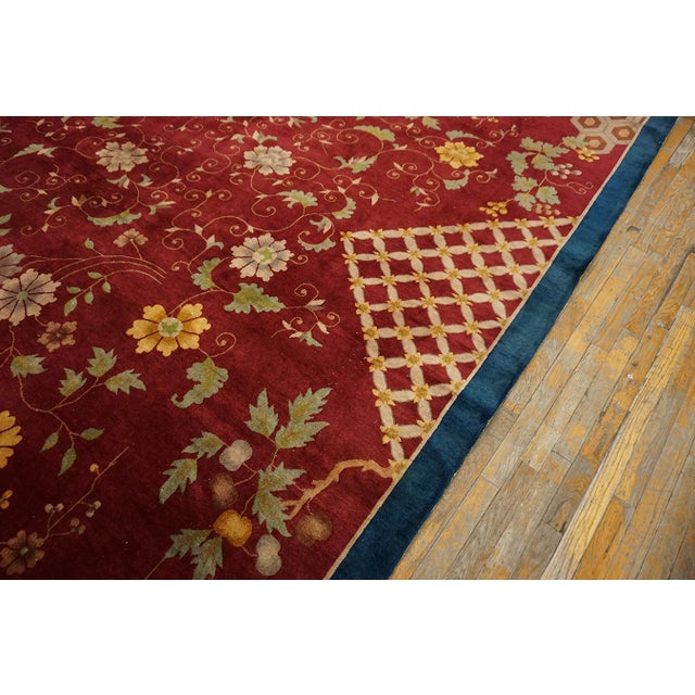 Early 20th Century 1920s Red Floral Modern Antique Chinese Art Deco Rug 10'x 13' 6" Handknotted Wool Carpet For Sale - Image 5 of 9