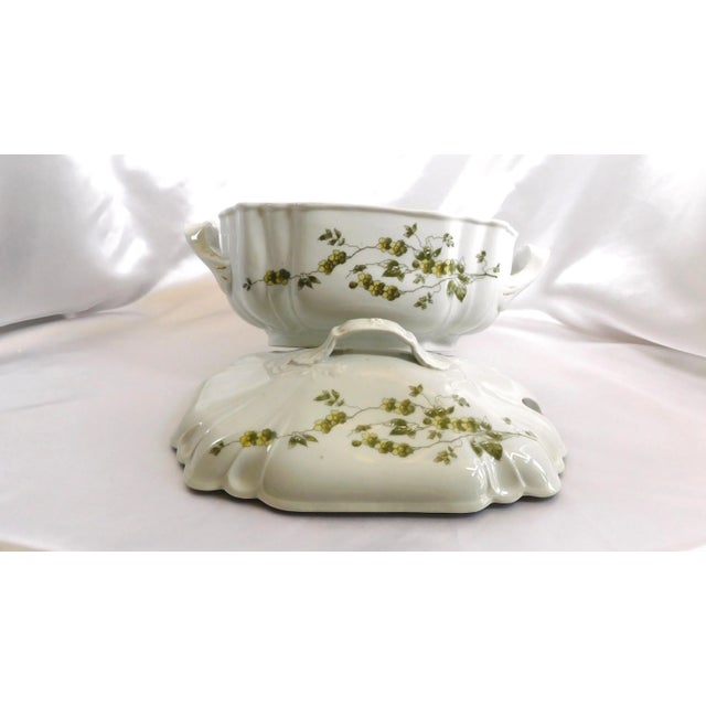 Mid-Century Modern Large 1950s Covered Serving Dish Soup Tureen For Sale - Image 3 of 8