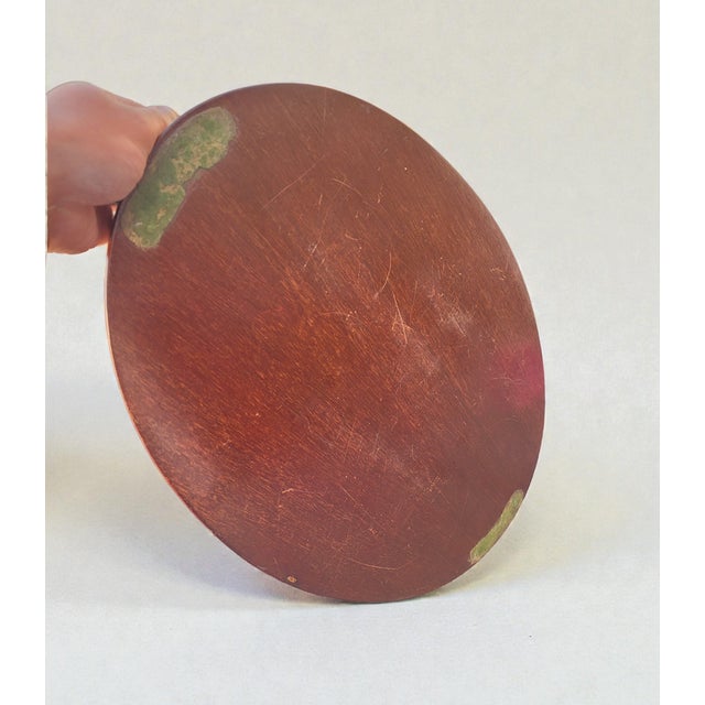 Antique English Oval Satinwood Butler's Serving Tray in Mahogany with Brass Handles, 1900s For Sale - Image 12 of 15
