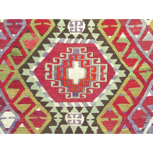 Textile Mid 20th Century Vintage Small Aesthetic Handwoven Turkish Kilim Rug For Sale - Image 7 of 11