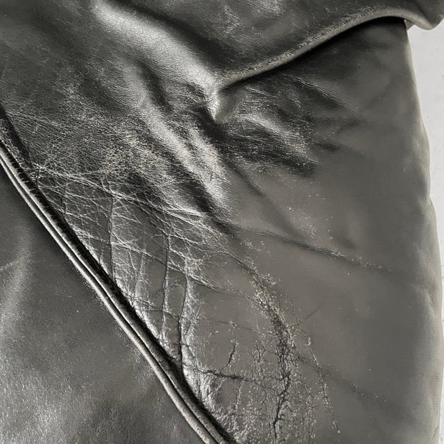 Set of Space Age French Black Leather Armchair Ottoman from Airborne, 1970s For Sale - Image 11 of 18