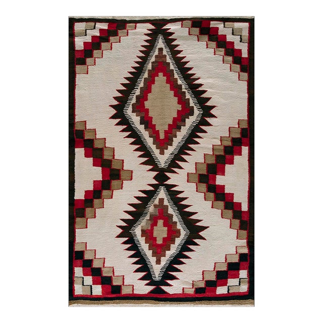 1930s White Zig Zag Antique American Native Navajo Carpet 3'4" X 5'2" Handwoven Wool Rug For Sale