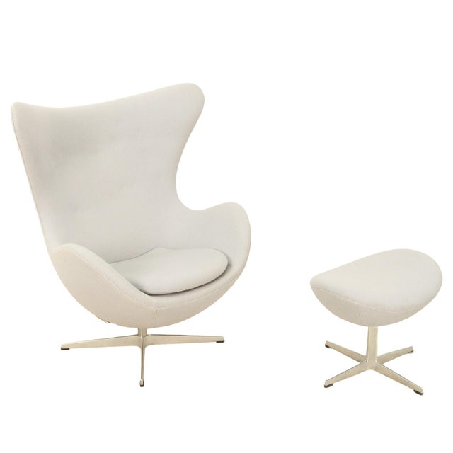 Chrome Mid Century Modern Egg Lounge Chair & Ottoman Arne Jacobsen for Fritz Hansen For Sale - Image 8 of 18
