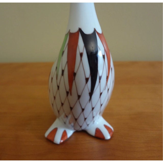 1980s Vintage MCM Hollohaza Hungary Fishnet Hand Painted Porcelain Goose Figurine For Sale - Image 5 of 6