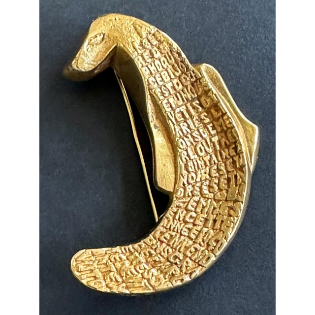 Metal French Bronze À La Gloire des Phoques Brooch Line Vautrin For Sale - Image 7 of 10
