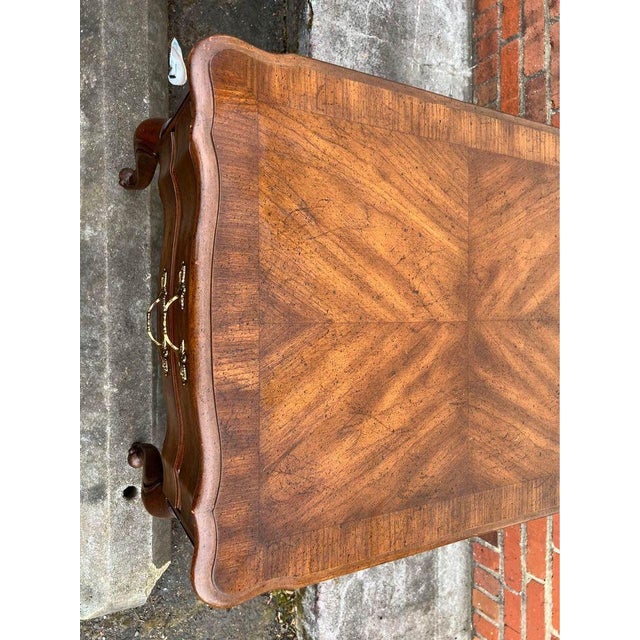 Vintage Louis XV Style Fruitwood Inlaid Nightstand by Weiman Furniture. Well made, finished back, dovetail joint...