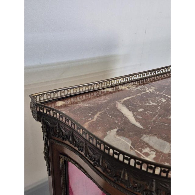 Napoleon III Display Cabinet with Curved Glass For Sale - Image 9 of 11