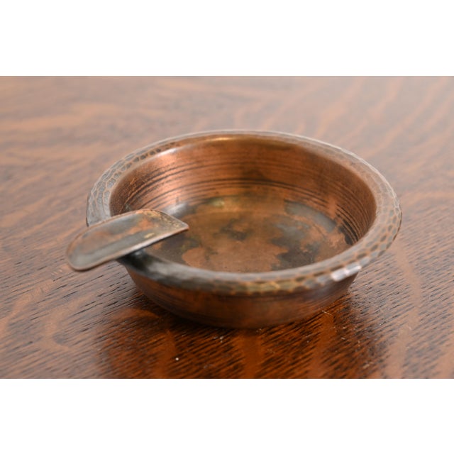 Roycroft Roycroft Arts & Crafts Hammered Copper Ashtray For Sale - Image 4 of 10