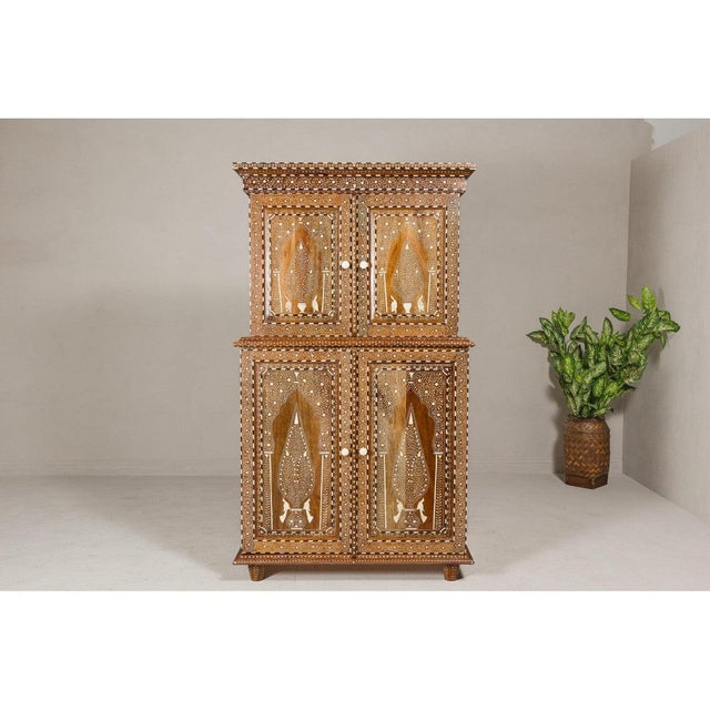 This opulent Anglo-Indian style mango wood buffet à deux-corps showcases captivating fusion of form and function through...