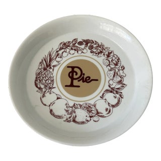 1980s Vintage Cuisiniere Pie Dish Oven to Table Bowl by Gailstyn For Sale