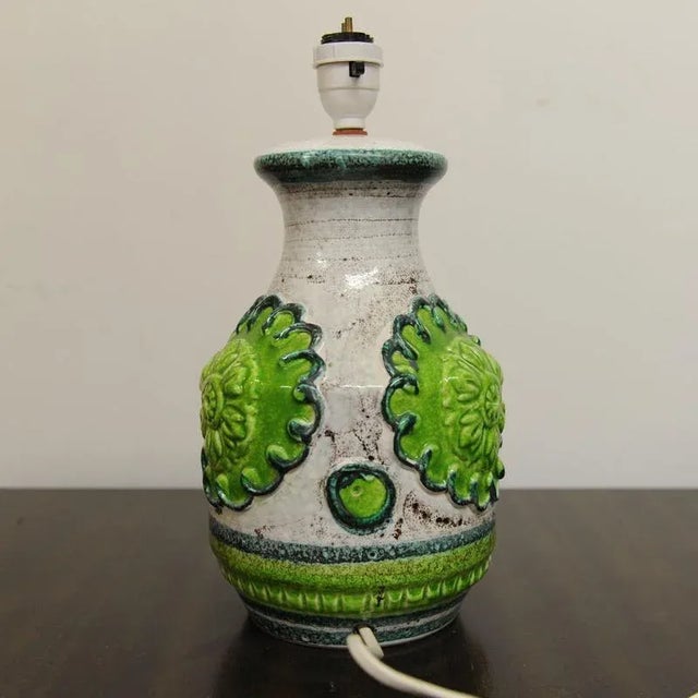 Italian Green Scratch Décor Table Lamp attributed to Nuovo Rinascimento, 1960s For Sale - Image 3 of 7