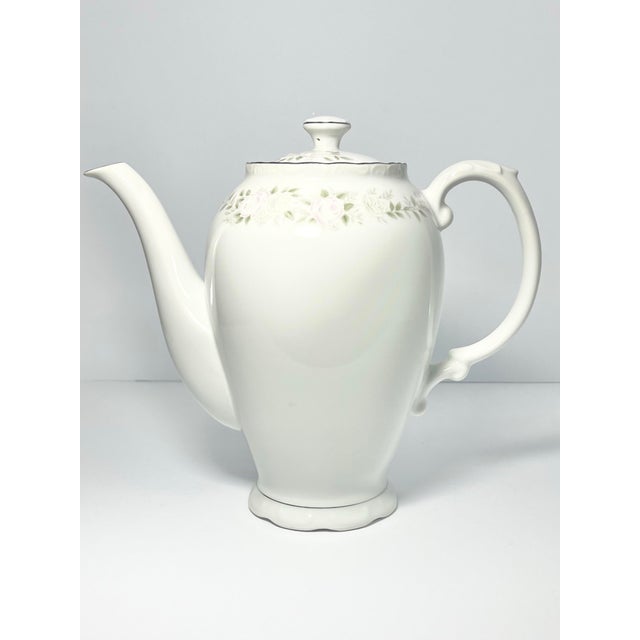 1980s Sheffield “Classic, 501” 8-Piece Bone China Dinnerware Serving Hostess Set For Sale - Image 9 of 12