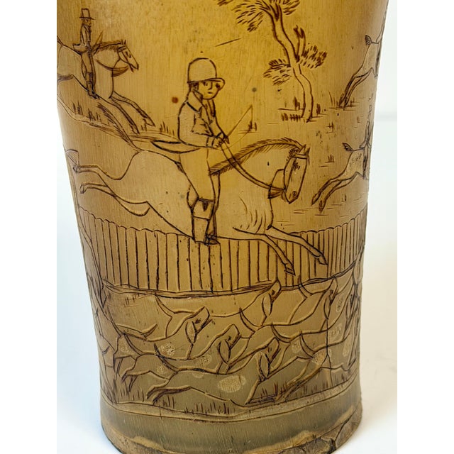Late 18th Century Rare Georgian Hand-Engraved Sporting Cow Horn Beaker "The Death" of the Fox Hunt For Sale - Image 5 of 18