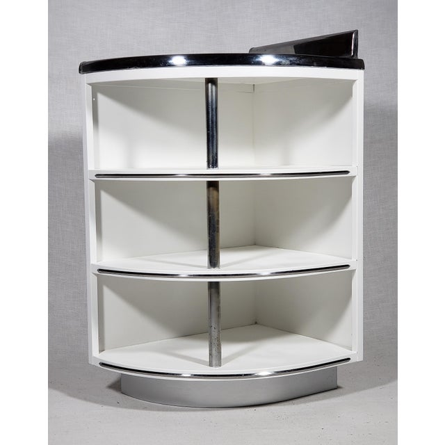This item is a truly unique and hard to find all steel kitchen display cabinet by Youngstown Kitchens. Its cool Art Deco...