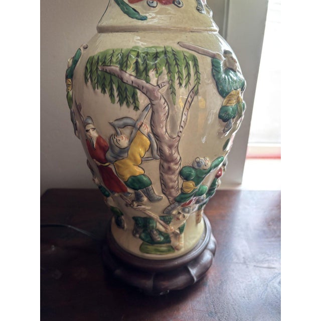 Chinoiserie Vintage Chinese Famille Verte Style Figural Porcelain Vase Lamp For Sale - Image 3 of 4