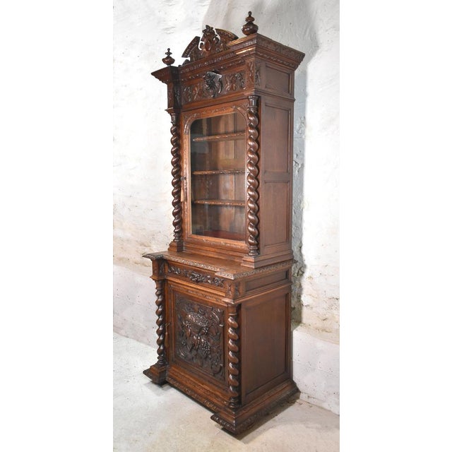 French Louis Xiii Style Oak Hunt Display Cabinet For Sale - Image 3 of 18