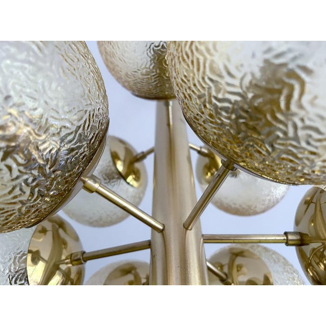 1970s Large Space Age Glass Globe Pendant Light, 1970s For Sale - Image 5 of 18