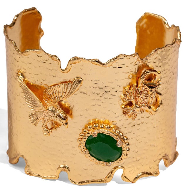 Step into the world of power and wisdom with the Emerald Wisdom Eagle & Owl Gold Cuff Bracelet. Handcrafted with a bold...