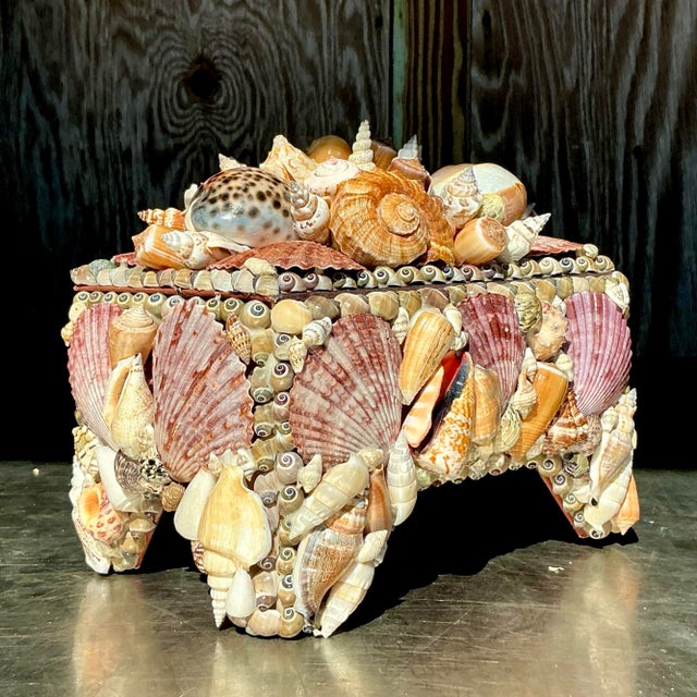 Coastal Vintage Coastal Shell Encrusted Box For Sale - Image 3 of 7