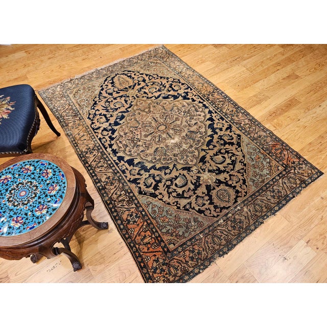19th Century 19th Century Farahan Sarouk Rug, Hand-Knotted Wool, Floral Medallion Pattern, Ivory & Navy, 5x6 For Sale - Image 5 of 18