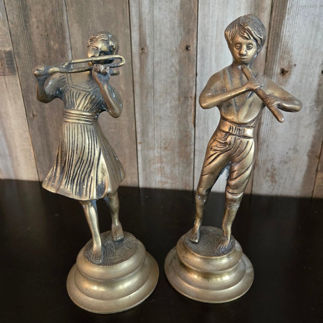 Cast Brass Bronze Musicians Playing Violin / Flute Pair Vintage Patina For Sale In Minneapolis - Image 6 of 12