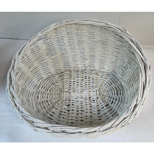 Vintage White Wicker Basket For Sale In Dallas - Image 6 of 8