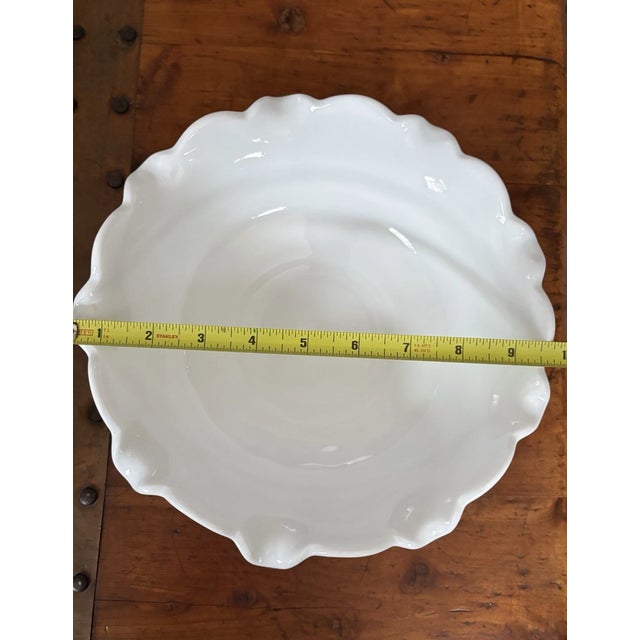 Mid-Century Modern Vintage Mid-Century Modern Westmoreland White Milk Glass 9.5 in Serving Fruit Bowl For Sale - Image 3 of 5
