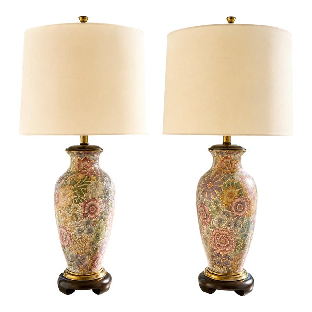 Vintage Frederick Cooper Chicago Hand-Painted Floral Porcelain Table Lamps – Pair For Sale