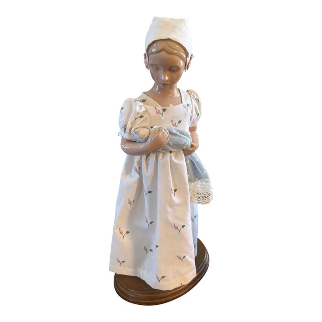 Vintage Bing & Grondahl Mary Doll and Baby Porcelain Figurine 1983 Denmark For Sale
