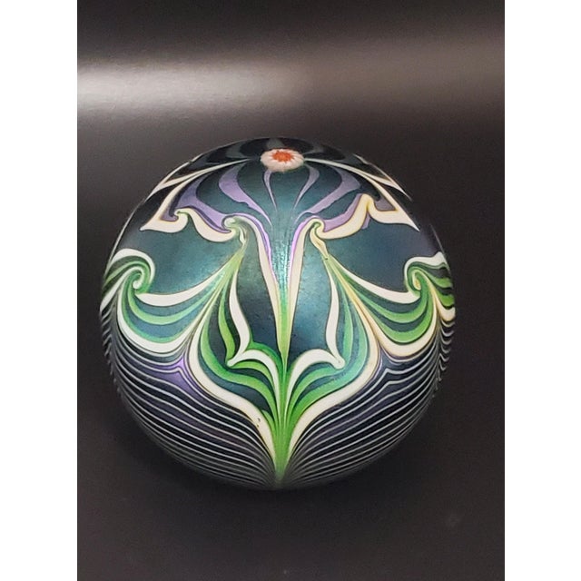 Orient & Flume Signed Flower Shield Art Glass Paperweight 1979 Iridescent Blue For Sale - Image 10 of 18