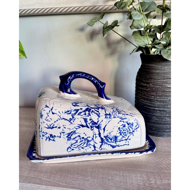 Antique Staffordshire Ironstone Blue Rose Cheese Keeper with Dome Beautiful antique Staffordshire ironstone cheese keeper...