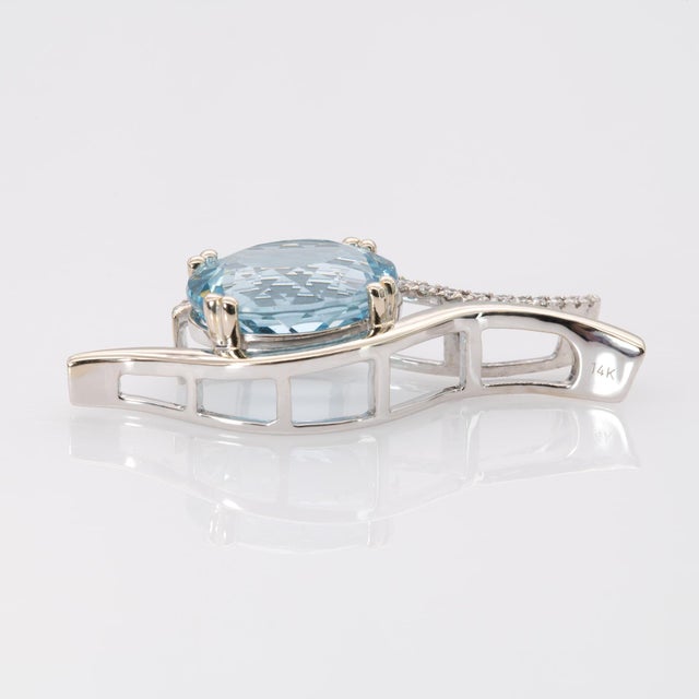 7.8Ct Santa Maria Aquamarine Pendant With Natural Diamonds Accents: 14k Gold For Sale In Columbus - Image 6 of 8