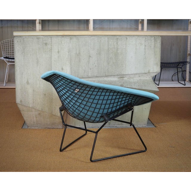 1990s Bertoia Diamond Chair 422 in Black by Harry Bertoia for Knoll International, 1990s For Sale - Image 5 of 14
