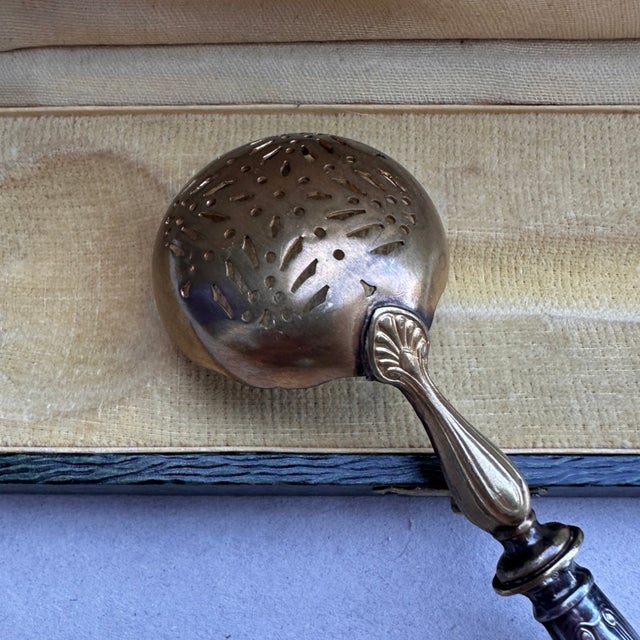 1840s French .950 Silver & Vermeil Pierced Sugar Sifter Spoon by Charles-Antoine-Armand Lenglet For Sale In Kansas City - Image 6 of 10