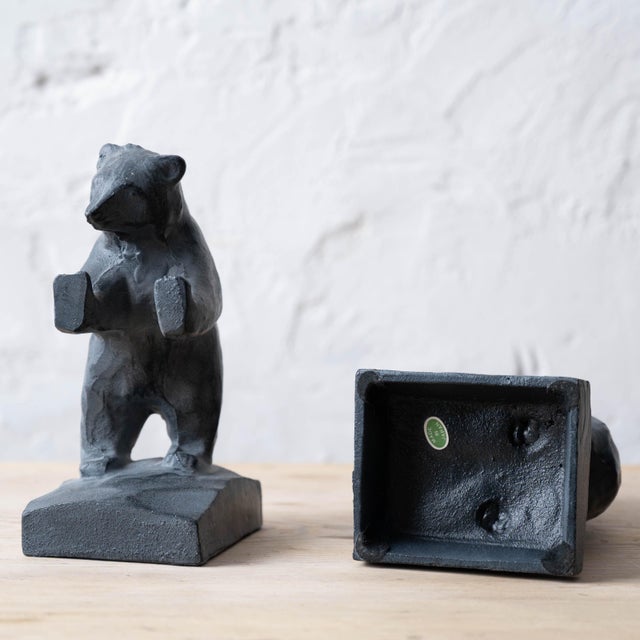 Black Takaoka Tekki Cast Iron Bear Bookends, Urushi Finish, c.1990 For Sale - Image 8 of 8