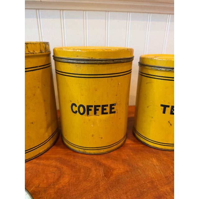Early 20th Century Bright Yellow Enamel Flour, Sugar, Coffee & Tea Kitchen Canisters – Set of 4 For Sale - Image 11 of 17