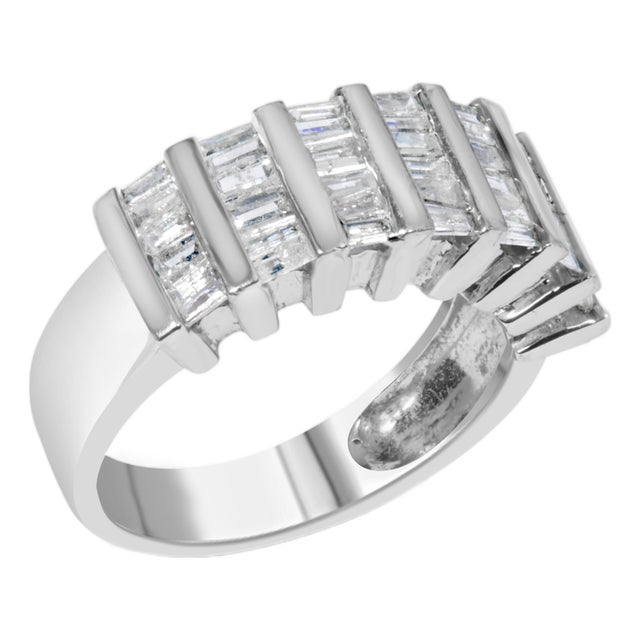 .925 Sterling Silver 1.0 Cttw Baguette Cut Diamond Vertical Channel Fluted Multi-Row Unisex Fashion Wedding Ring (H-I Color, I1-I2 Clarity) Size 7.5 For Sale