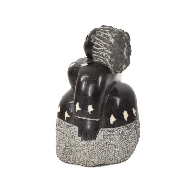 Early 20th Century Shona Stone Woman Sculpture In The Style of Colleen For Sale - Image 4 of 7