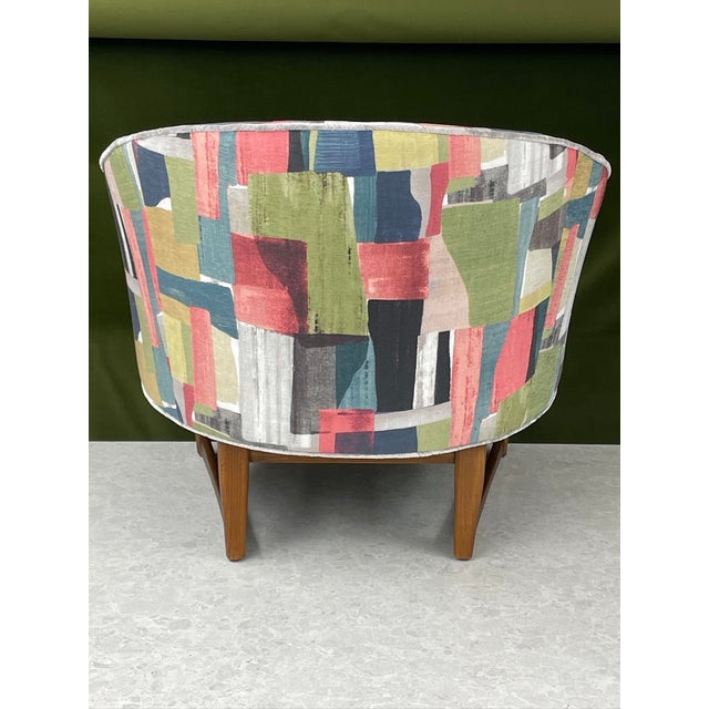 Lawrence Peabody 1950s Lawrence Peabody for Richardson Nemschoff Horseshoe Armchair Reupholstered For Sale - Image 4 of 8