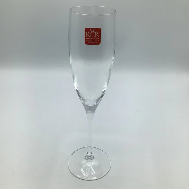 Get ready for Christmas and New Years Eve with this set of 4 made in Italy RCR Cristalleria Italiana champagne flutes....