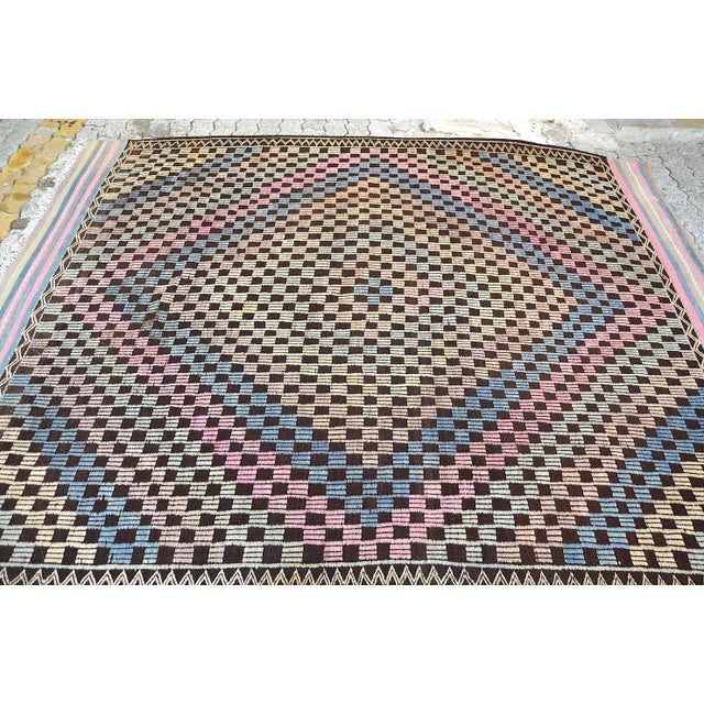 Pink 1960s Vintage Decorative Anatolian Kilim Rug For Sale - Image 8 of 11