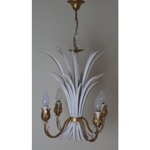 Hollywood Regency Leaf Chandelier in White and Gold from Hans Kögel, 1960s For Sale - Image 15 of 18