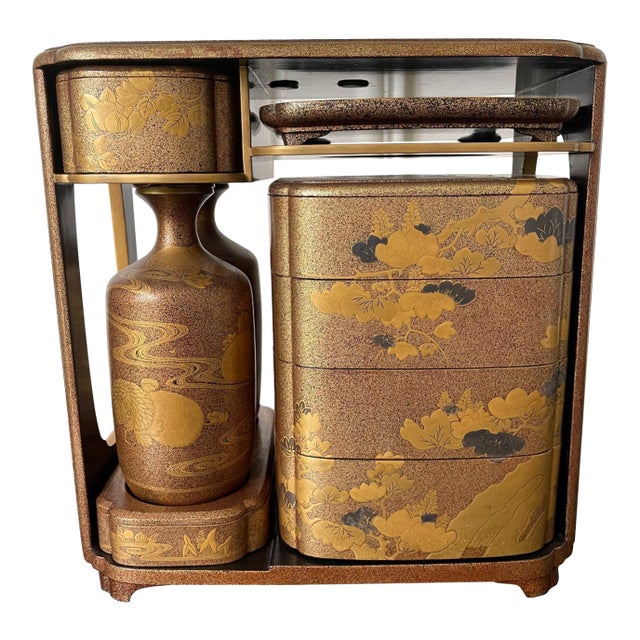 Japanese Maki-e Lacquerware Portable Picnic Set Sagejubako For Sale