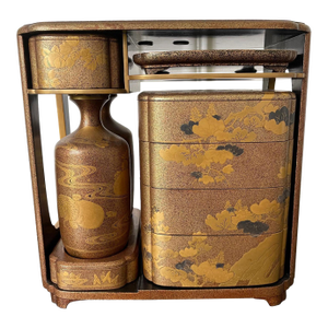 Japanese Maki-e Lacquerware Portable Picnic Set Sagejubako