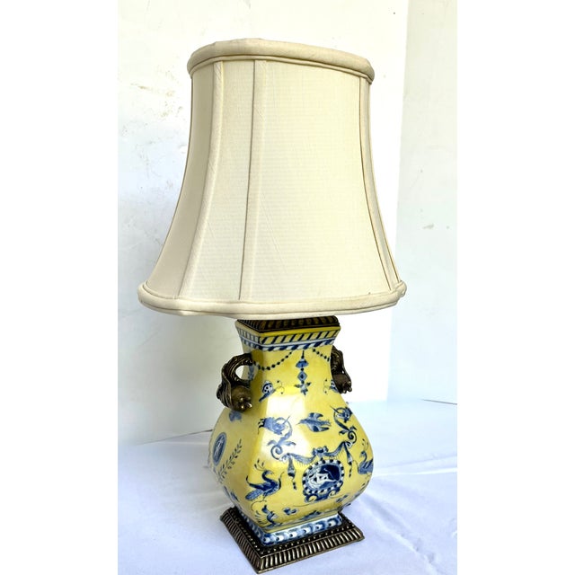 Vintage Italian Porcelain Table Lamp With Brass Pomegranate Handles For Sale - Image 4 of 15